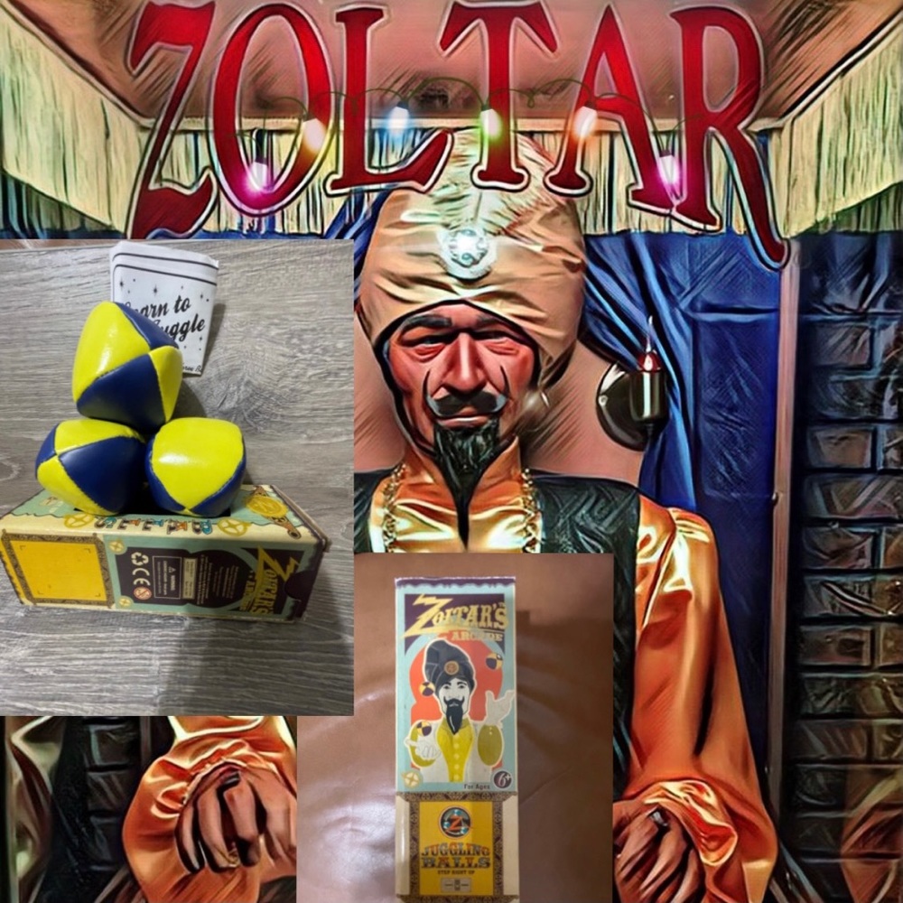 Zoltar’s Arcade Juggling Balls - Picture 2 of 7